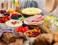 At the breakfast buffet you can recharge your batteries for an exciting day in Flensburg and the region.