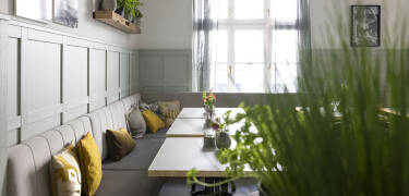 Boutiquehotellet Petuh imponerar med sin charm, elegans och tidlösa inredningsstil.