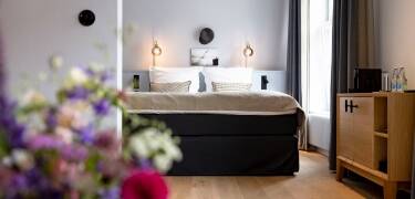 The rooms are typically furnished with stylish, good-quality pieces and decorated with light neutral colors.
