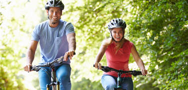 Zillertal er den perfekte destination for en aktiv ferie, hvad enten I er til vandreture, mountainbiking, klatring eller paragliding.