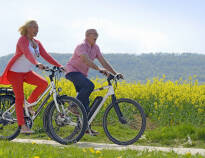 Direkte fra hotellet kan du gå på sykkelturer f.eks. til Bonn, Koblenz eller i åsene rundt Rhinen.