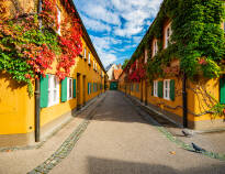 En av Augsburgs mest kjente severdigheter er Fuggerei, den eldste sosiale bosetningen i verden.