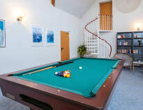 At the hotel you will find a pool table, a bowling alley and a sauna.