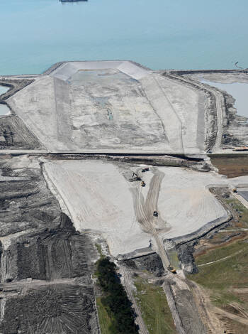 Visit the Fehmarnbelt link, a huge construction project just 3 km from the hotel. Foto: Femern Forbindelsen.