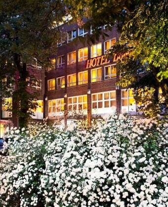 Nur 3 km vom Stadtzentrum entfernt ist dieses 4-Sterne-Hotel der ideale Ausgangspunkt, um Hamburg zu erkunden.
