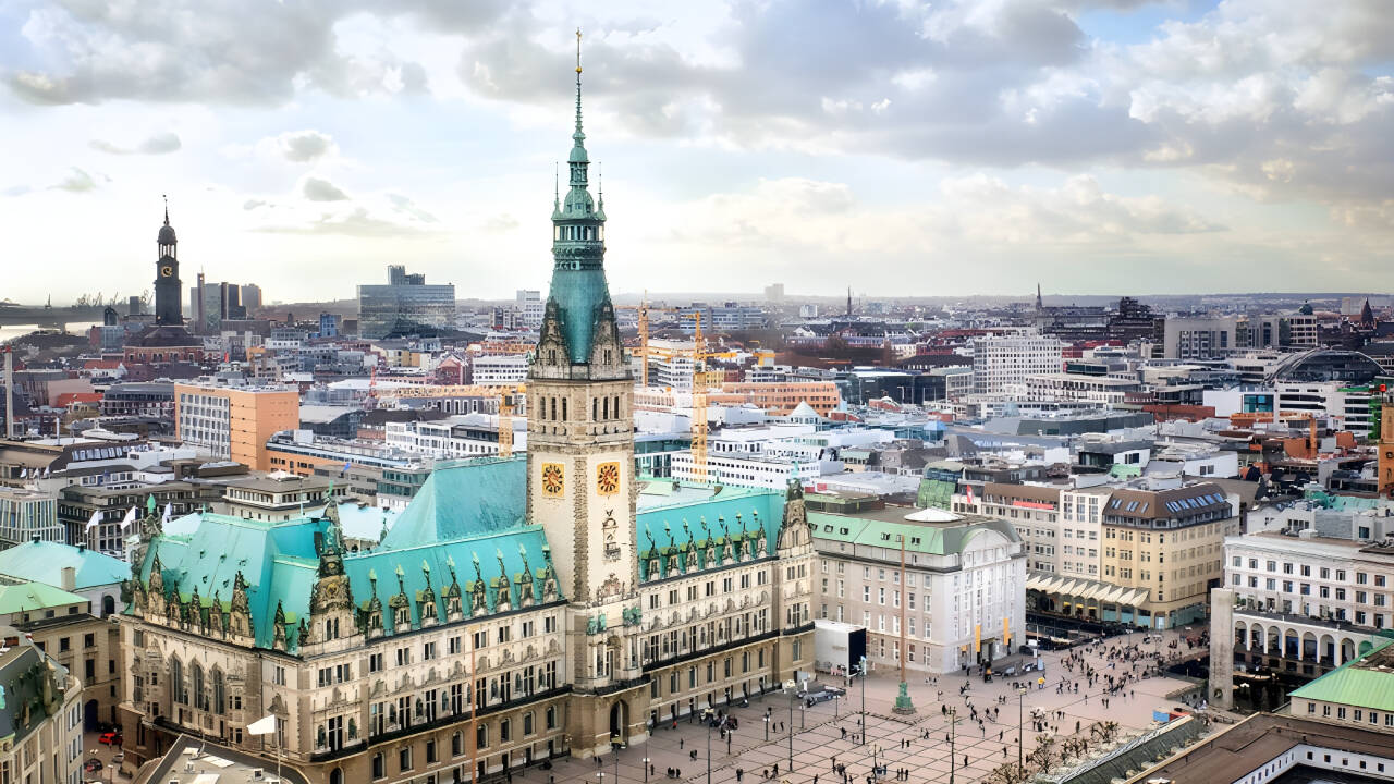 Hamburg is a beautiful city with something to see for everyone. The city is packed with cultural experiences and shopping opportunities.