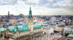Hamburg ist eine schöne Stadt und hat für jeden Geschmack etwas zu bieten: z. B. viele kulturelle Erlebnisse und Einkaufsmöglichkeiten.