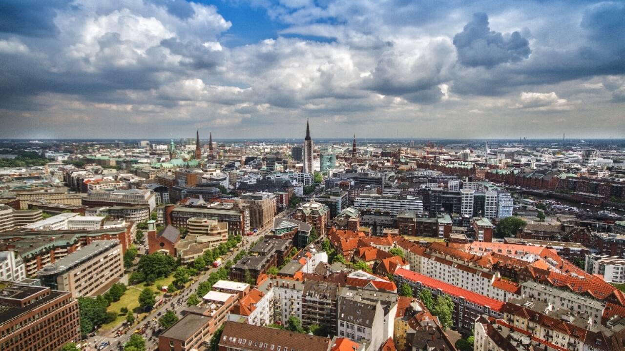 Dette 4-stjerners hotellet ligger kun 3 km. fra sentrum, og er et perfekt utgangspunkt for opplevelser i Hamburg.