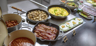 Das Hotel verwöhnt seine Gäste mit einem sehr guten Frühstücksbuffet.