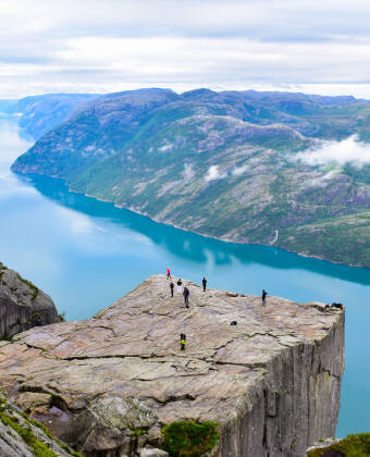 Ein Besuch des Preikestolen oder ,der Kanzel' ist ebenfalls sehr zu empfehlen.