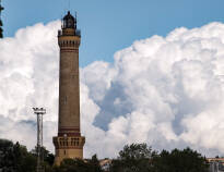 Bestig fyrtårnet i Swinoujscie for at få en fantastisk udsigt, eller besøg havfiskerimuseet.