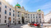 Palatset Hofburg är en av Wiens största sevärdheter.