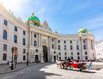 Palatset Hofburg är en av Wiens största sevärdheter.