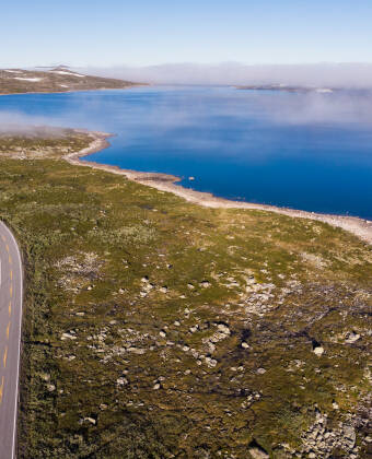 The hotel is located in the Norwegian mountain village of Rauland, just southeast of Hardangervidda National Park.