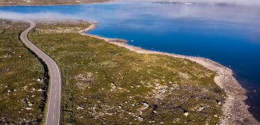 The hotel is located in the Norwegian mountain village of Rauland, just southeast of Hardangervidda National Park.