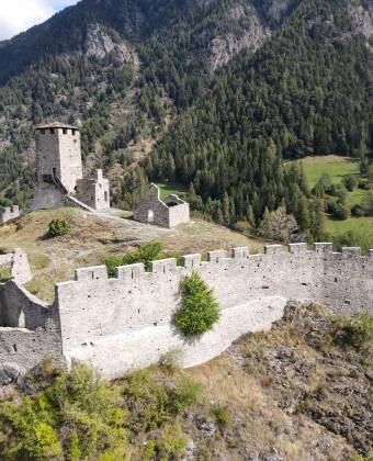The gorgeous Aosta Valley is sometimes called the Valley of the Hundred Castles. Graines Castle is just an 8-minute drive away.