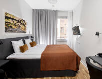 Her vil du blive indkvarteret i moderne og komfortabelt indrettede hotelværelser.