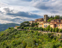 Book an affordable hotel package at HG Hotel Cappelli in the Tuscan spa town.