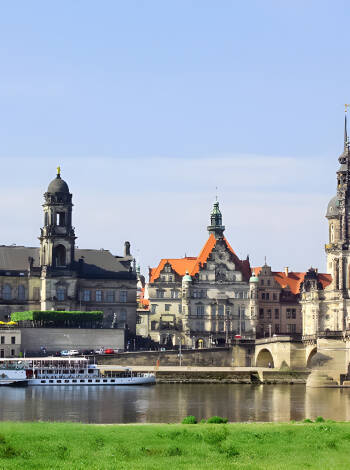 Kulturbyen Dresden har et hav av opplevelser for både store og små. Historie, kultur og kos forenes i vidunderlige omgivelser.