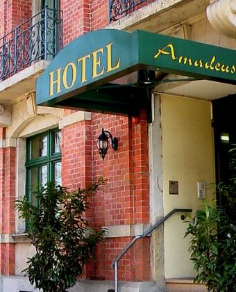 Das 3-Sterne Hotel Amadeus hat eine schöne Lage in Dresden, nur einen kurzen Spaziergang von der nächsten S-Bahn-Station entfernt.