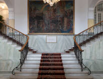 Hotellet ligger i en av Sveriges vakreste bygninger i jugendstil.