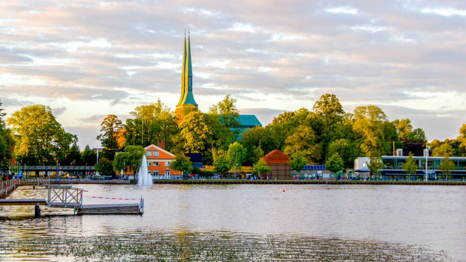 Växjö i Småland er en rig kulturby med adskillige gallerier, museer og koncertsale.