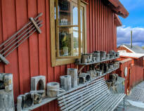 För kultur- och historieintresserade rekommenderas en tur till Smålands Museum och Sveriges Glasmuseum.