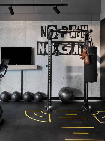 Sie haben freien Zugang zum hoteleigenen Fitnesscenter, damit Sie während Ihres Urlaubs trainieren können.