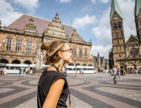 Besøk Bremens plass og markedsplassen, som regnes som en av de vakreste i Europa.