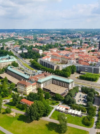 Opplev den livlige atmosfæren i Dresden Neustadt mens du bor sentralt i nærheten av byens beste severdigheter.