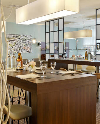 Start the morning with a rich breakfast buffet at the nearby partner property.