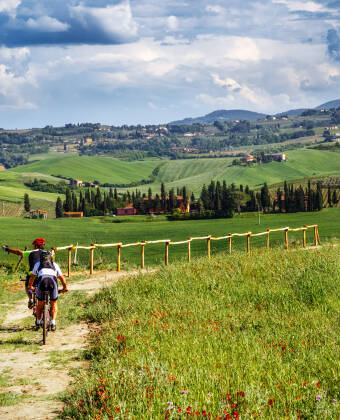 Opplev den vakre naturen i Toscana til fots eller på sykkel.