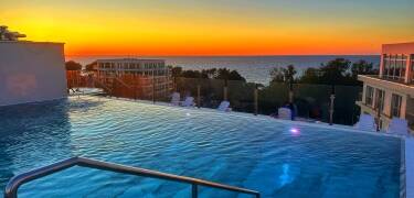 Machen Sie einen schönen Kurzurlaub am Meer im Resort Król Plaza Spa.