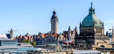 History and culture, hip neighbourhoods and post-industrial charm, green oases and pleasure: Leipzig offers it all.
