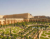 Kör på utflykt till Versailles-slottet eller Disneyland som båda ligger inom behagligt avstånd.