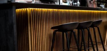 Enjoy the lovely atmosphere and meet other hotel guests over a glass of wine in the wine bar.