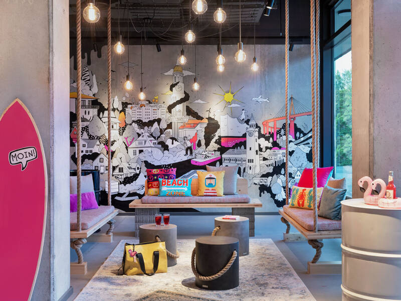 Moderne, stilfuldt hotel i topbeliggenhed til at udforske Hamburgs byliv.