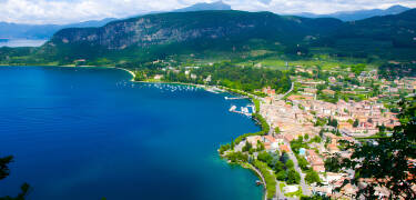 The hotel is located at the northern end of Lake Garda, which is characterised by many charming towns and a beautiful mountainous landscape.