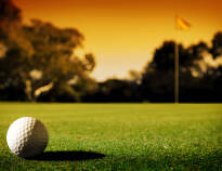 Hvis dere har lyst til å spille golf, så har hotellet et samarbeid med Golf Club Paradiso del Garda.
