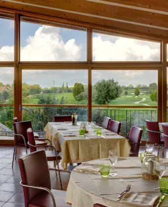 Active Hotel Paradiso is set in a lovely green area of Veneto, a short distance from the southern end of Lake Garda.