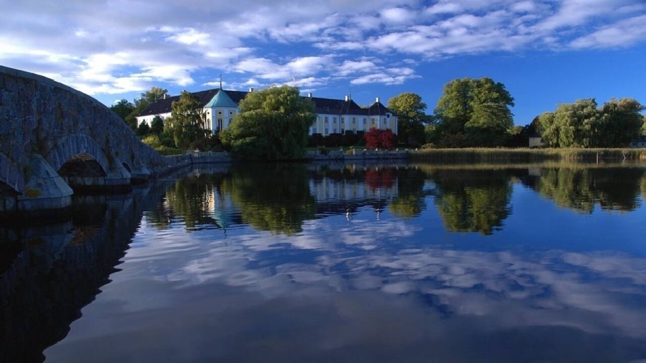 Gavnø Slotspark kaldes Danmarks smukkeste have.