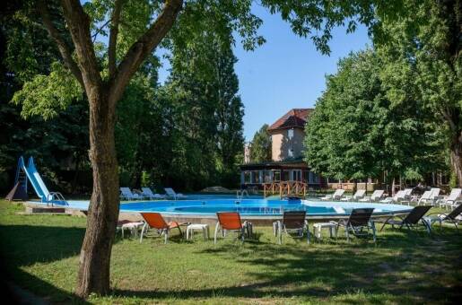 Szindbad Wellness Hotel