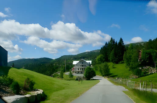 Eikerapen Gjestegard